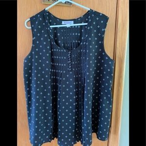 Woman’s Roaman’s 18W sleeveless dress blouse